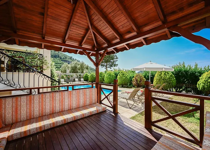 Villa Arokarya